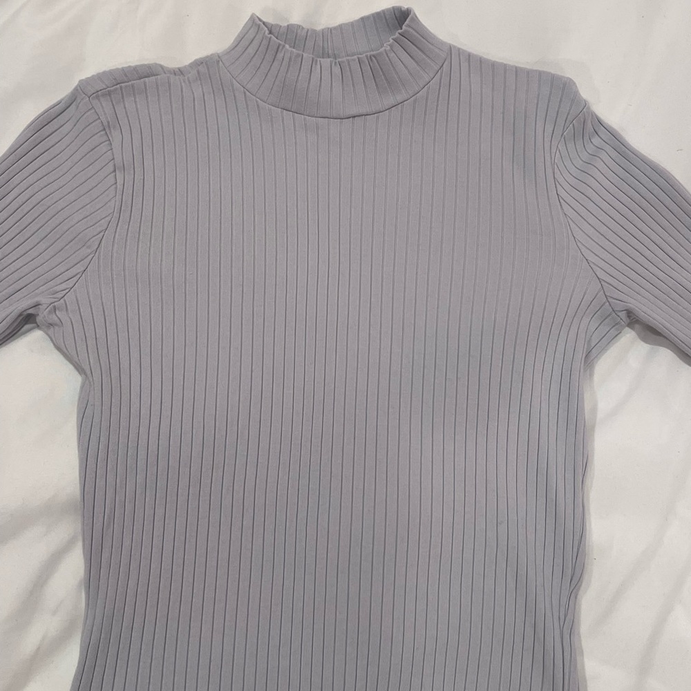 tillys lavender purple mock neck top
